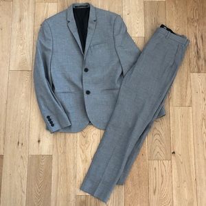 H&M Grey Suit - Skinny Fit. Worn Once